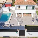 Villa Varon Blue