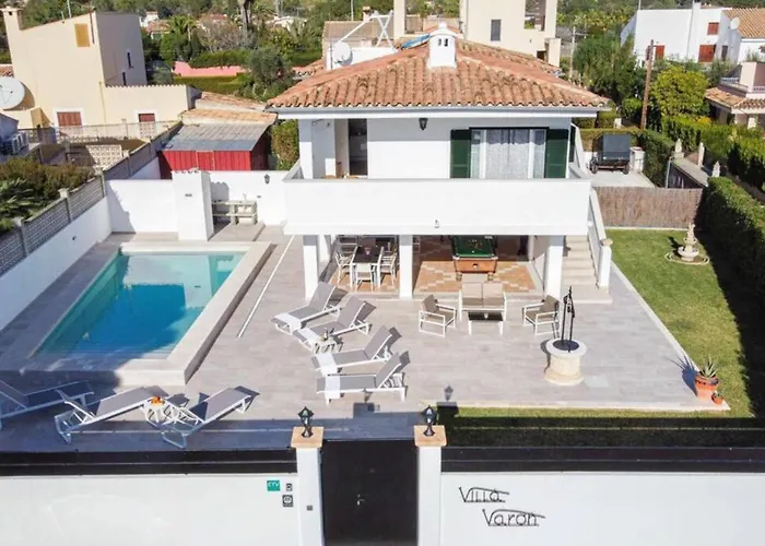 Villa Varon Blue