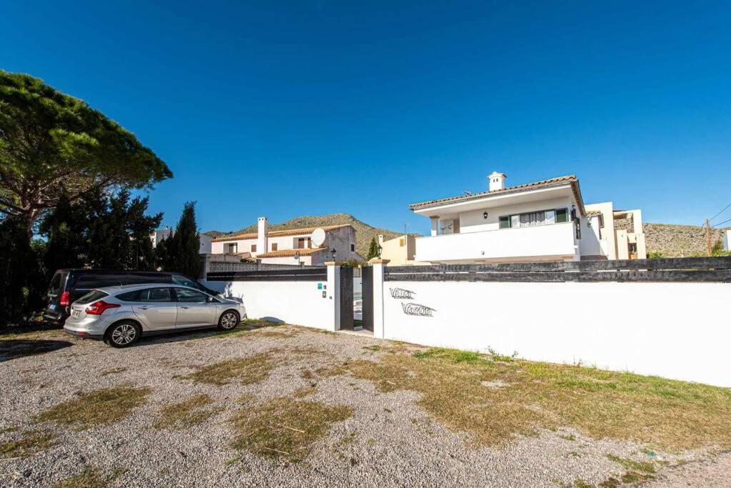 Villa Varon Blue